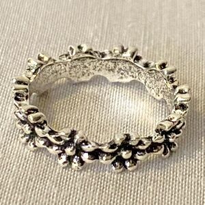 Flower Band Ring Dainty Silver Tone